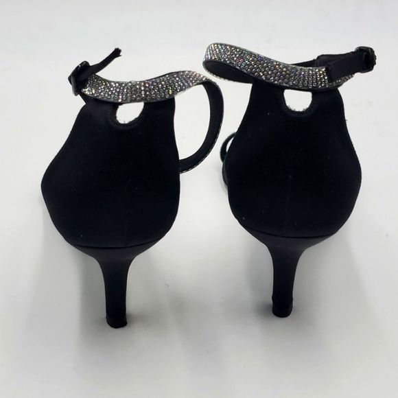 SOLD!!! STUART WEITZMAN Satin/Crystal Ankle Strap Heels - Size 7 1/2 - Picture 5 of 8